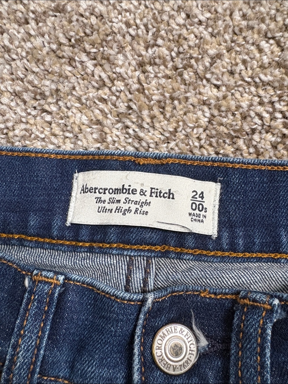 Abercrombie & Fitch Dark Blue Ultra High Rise Slim Straight Jeans - Short